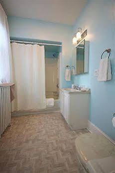 Waypoint House Bed And Breakfast Boyce ภายนอก รูปภาพ