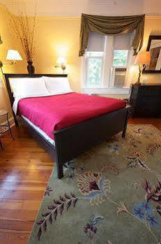 Waypoint House Bed And Breakfast Boyce ภายนอก รูปภาพ